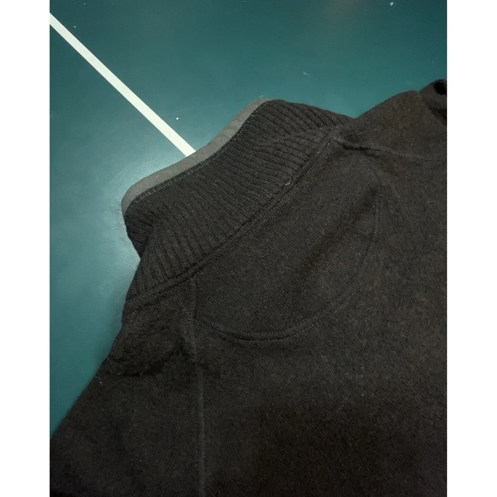 The North Face Sweater Men's Medium Black Wool Cotton‎ Blend 1/4 Zip Mock Next